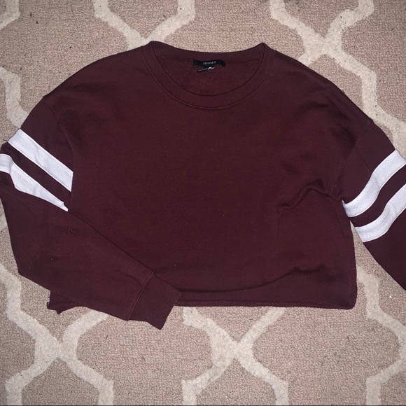 Forever 21 Crop Crewneck - Picture 2 of 3